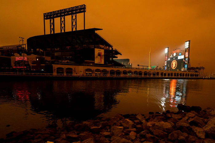 Smoke filled sky at Giants' Oracle Park